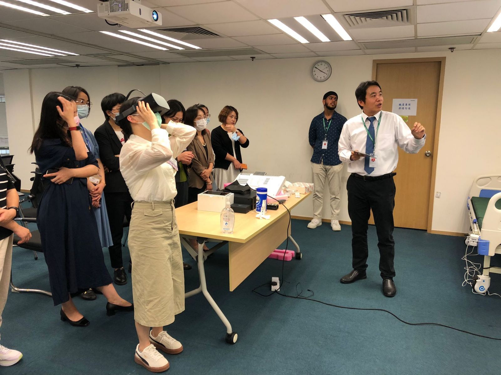 HKAN Visit GF Technovation - VR 360 demo